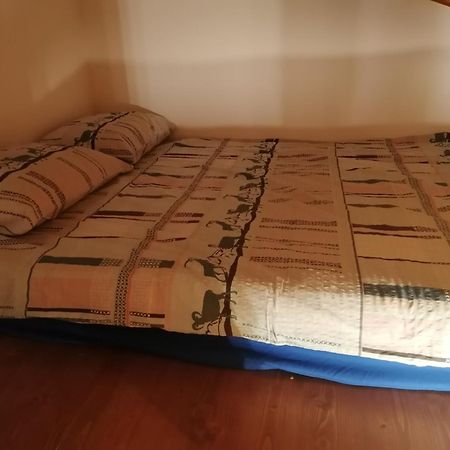 Les Combles Des Combes Hotel Ollon Ngoại thất bức ảnh