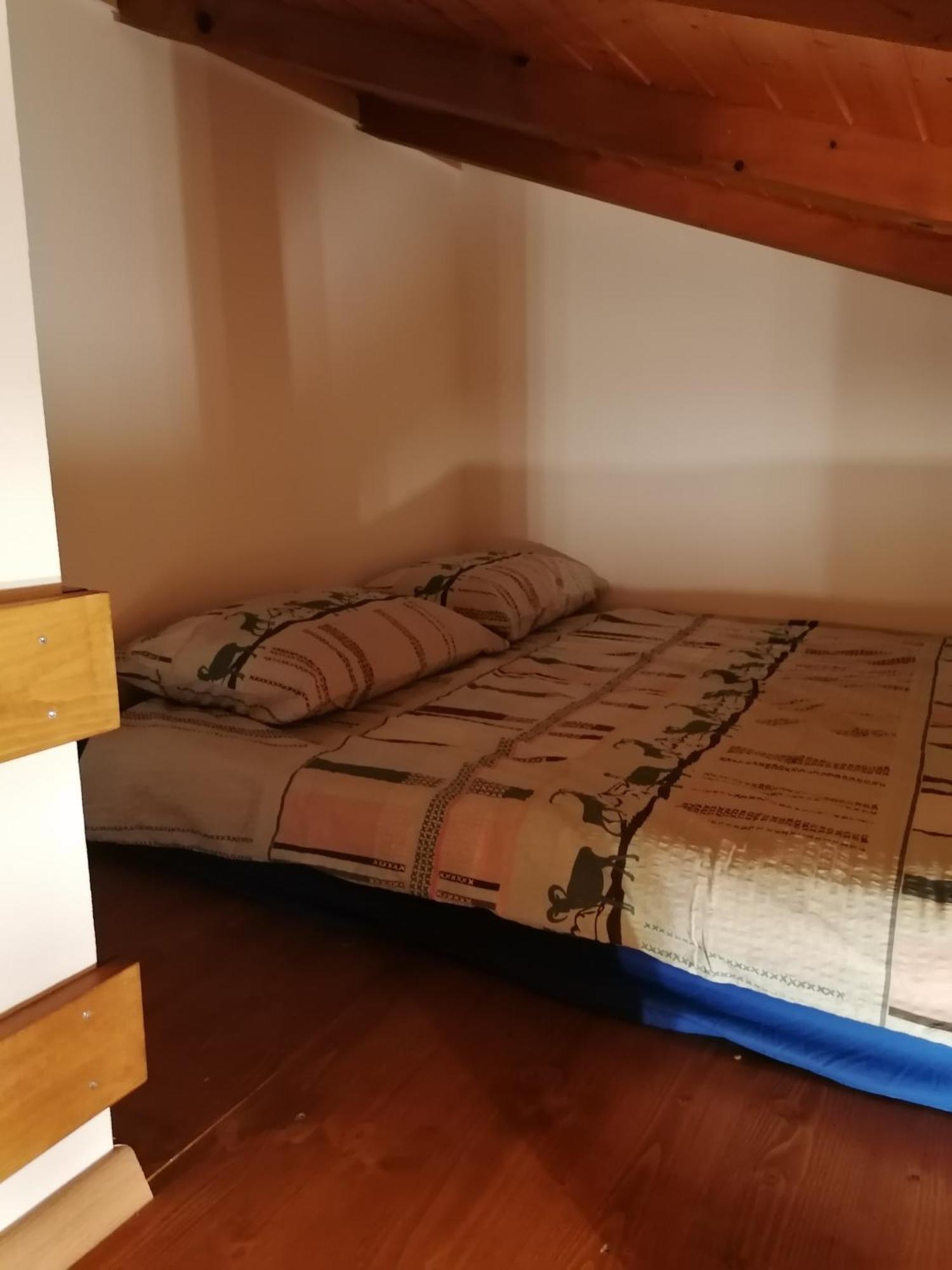 Les Combles Des Combes Hotel Ollon Ngoại thất bức ảnh